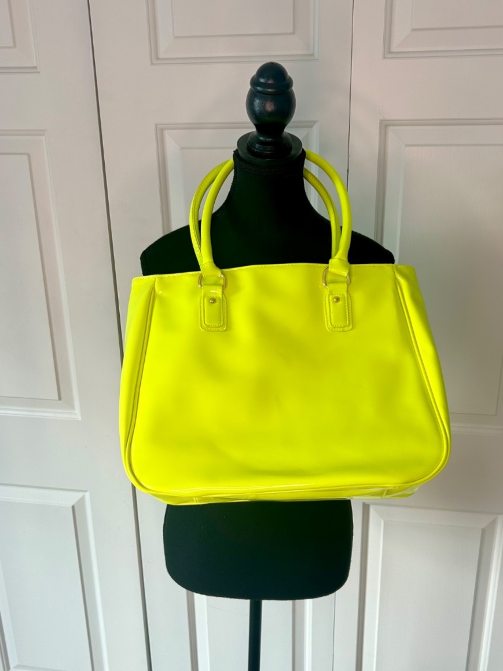 NEW Taylor Swift Wonderstruck Perfume Lime Green PVC Tote Bag - Picture 2 of 7